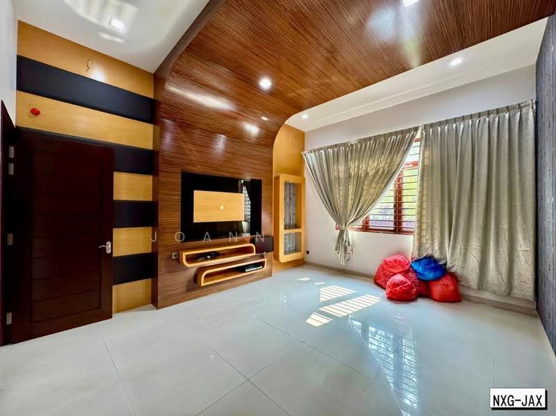 Bungalow House untuk Dijual di Setia Eco Park (Setia Alam) - Joanne Pua - Living Room - PropertyGuru.com.my