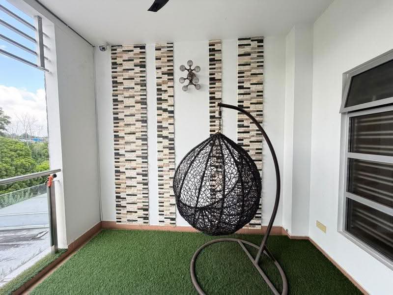 3-storey Terraced House for Sale in Bandar Seri Alam (Masai) - Arshad . - Balcony - PropertyGuru.com.my