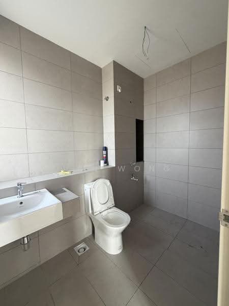2-storey Terraced House for Sale in Bukit Raja (Selangor) - Ivan Wong - Bathroom - PropertyGuru.com.my