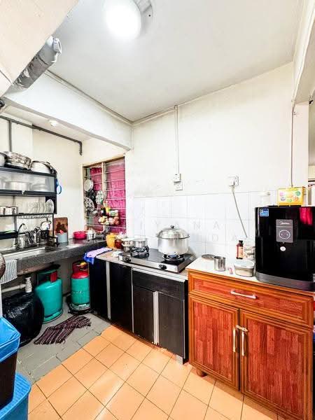 Pangsapuri untuk Dijual di Pangsapuri Seroja - Faliyana binti Muda - PropertyGuru.com.my