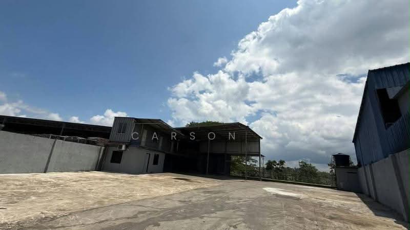 Gudang untuk Disewa di Taman Johor Jaya (Johor Bahru) - Carson . - Exterior - PropertyGuru.com.my