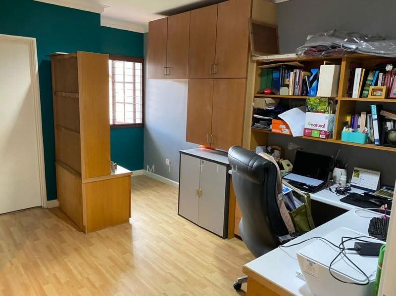 2.5-storey Terraced House for Sale in Bukit Antarabangsa (Ulu Kelang) - MT Tiu - Study - PropertyGuru.com.my