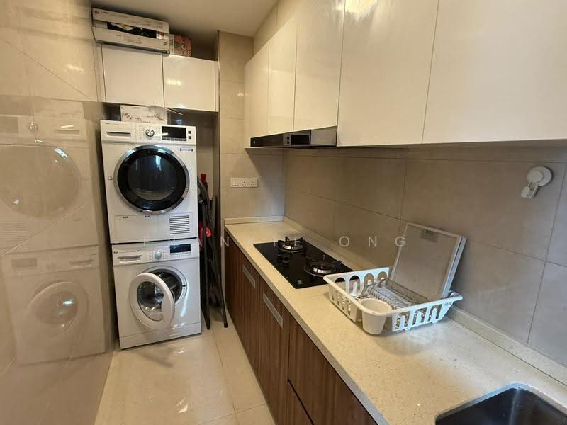 Kondominium untuk Disewa di Agile Mont Kiara - Frankie Ong - Kitchen - PropertyGuru.com.my