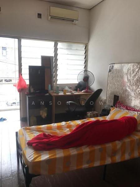 Rumah Teres 2-Tingkat untuk Dijual di Taman Besi (Jelutong) - Anson Low - Bedroom - PropertyGuru.com.my