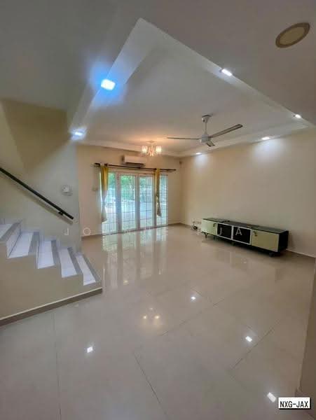 2-storey Terraced House for Sale in Bandar Bukit Tinggi (Klang) - Joanne Pua - Living Room - PropertyGuru.com.my