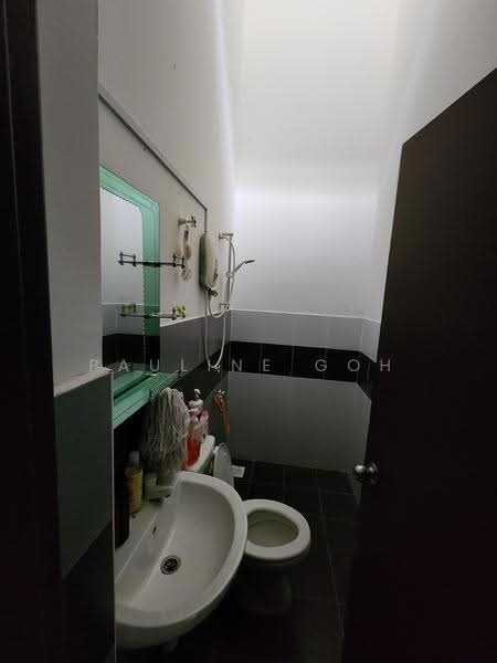 Rumah Kluster untuk Dijual di Taman Kota Masai (Pasir Gudang) - Pauline Goh - Bathroom - PropertyGuru.com.my