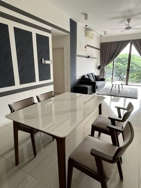 Pangsapuri untuk Disewa di Senibong Cove - The WaterEdge Residences - Sara Hue - Living Room - PropertyGuru.com.my