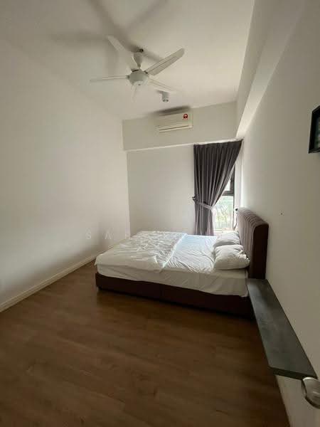 Pangsapuri untuk Disewa di Senibong Cove - The WaterEdge Residences - Sara Hue - Bedroom - PropertyGuru.com.my