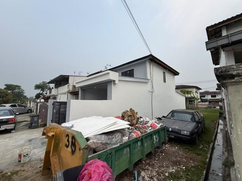 Rumah Teres 2-Tingkat untuk Dijual di Johor Bahru (Johor) - Cora Loh - PropertyGuru.com.my