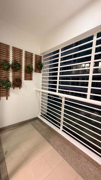 Kediaman Servis untuk Disewa di V Residence 3 @ Sunway Velocity - Alicia Choong - Balcony - PropertyGuru.com.my