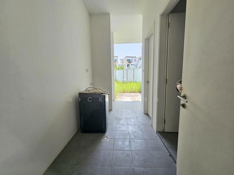 Rumah Berkembar untuk Dijual di Bandar Sungai Long (Selangor) - Nick Wong - PropertyGuru.com.my