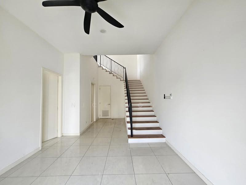 Rumah Berkembar untuk Dijual di Bandar Sungai Long (Selangor) - Nick Wong - PropertyGuru.com.my