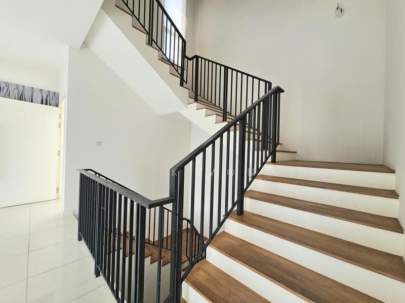 Rumah Berkembar untuk Dijual di Bandar Sungai Long (Selangor) - Nick Wong - PropertyGuru.com.my