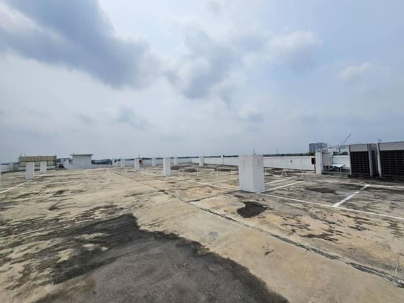 Banglo Komersial untuk Disewa di Bandar Botanic (Klang) - Catherine Tay - Roof - PropertyGuru.com.my