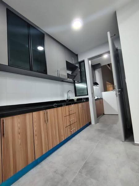 Kondominium untuk Disewa di SkyVogue - Vincent Chye - Kitchen - PropertyGuru.com.my