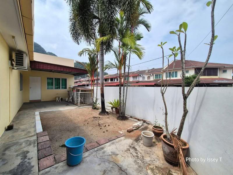 1-storey Terraced House for Rent in Gunung Rapat (Ipoh) - Mandy Phang - Exterior - PropertyGuru.com.my