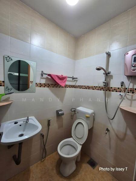 1-storey Terraced House for Rent in Gunung Rapat (Ipoh) - Mandy Phang - Bathroom - PropertyGuru.com.my
