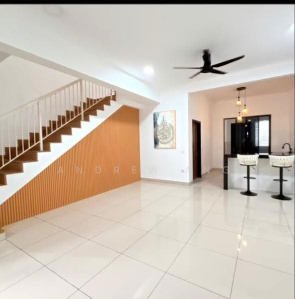 Rumah Teres 2-Tingkat untuk Disewa di Bandar Bukit Raja (Klang) - Andrew Ang - Living Room - PropertyGuru.com.my