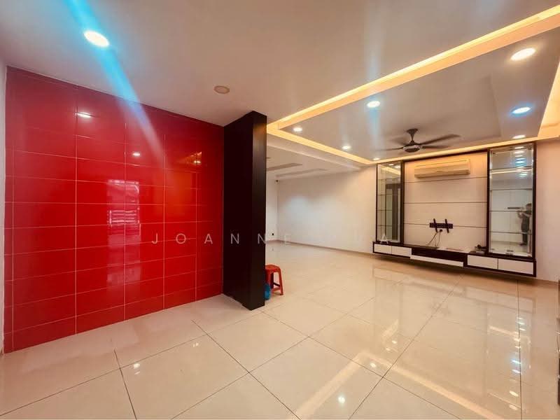 Rumah Teres 2.5-Tingkat untuk Dijual di Bandar Bukit Tinggi 2 (Klang) - Joanne Pua - Living Room - PropertyGuru.com.my