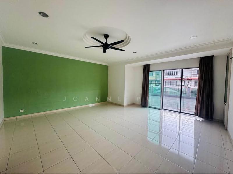 Rumah Teres 2.5-Tingkat untuk Dijual di Bandar Bukit Tinggi 2 (Klang) - Joanne Pua - Living Room - PropertyGuru.com.my