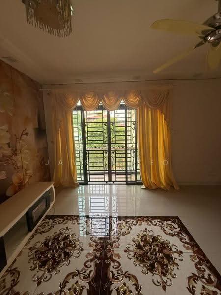 Pangsapuri untuk Disewa di Larkin Residence (Phase One) - Jayson Teo - Living Room - PropertyGuru.com.my
