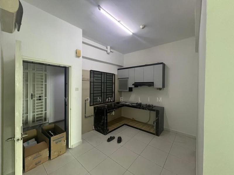 Service Residence for Sale at Akademik Suite - Yvonne Lim - Kitchen - PropertyGuru.com.my