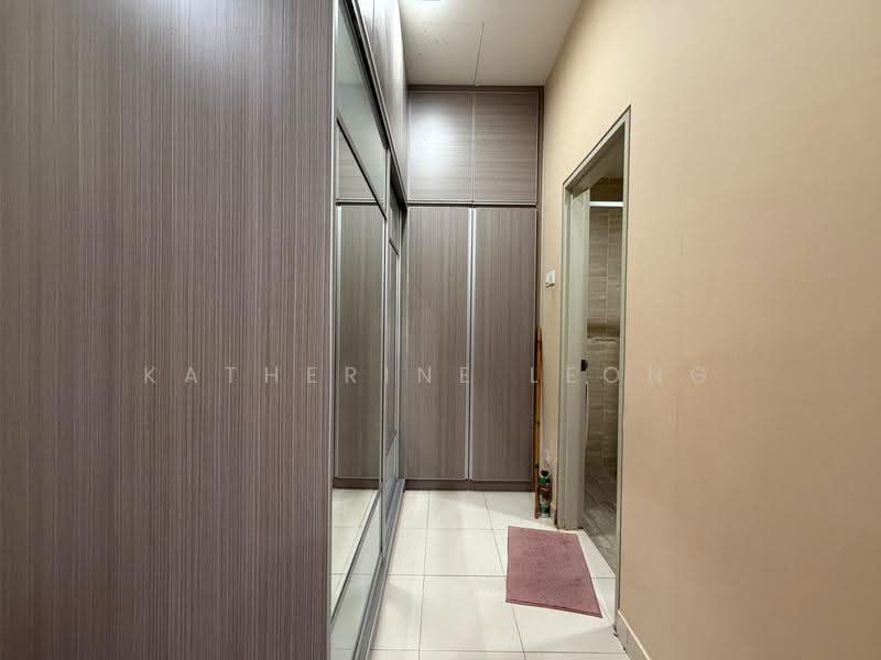 2-storey Terraced House for Rent in Sungai Buloh (Selangor) - Katherine Leong - Corridor - PropertyGuru.com.my