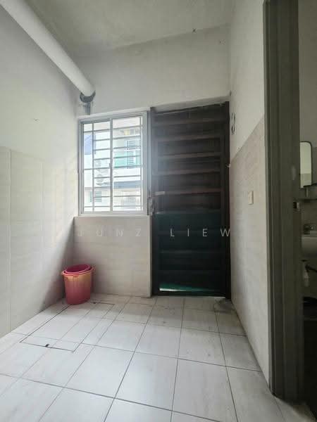 Rumah Teres 2-Tingkat untuk Dijual di Setia Tropika (Johor Bahru) - Junz Liew - PropertyGuru.com.my