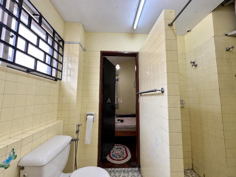 Bungalow House untuk Dijual di Damansara Heights (Kuala Lumpur) - Visaghan Naidu - Bathroom - PropertyGuru.com.my