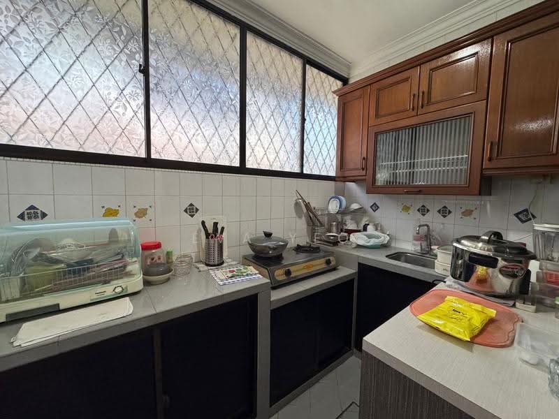 2-storey Terraced House for Sale in Taman Perling (Perling) - Eva Yeo - Kitchen - PropertyGuru.com.my