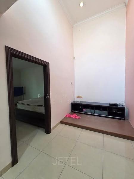 2-storey Terraced House for Sale in Bandar Bukit Tinggi (Klang) - Raymond Choo - Interior - PropertyGuru.com.my