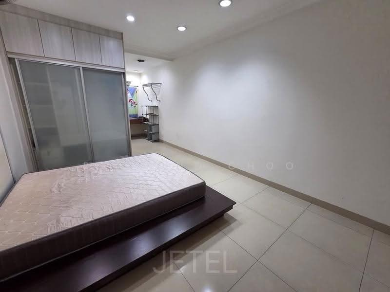 2-storey Terraced House for Sale in Bandar Bukit Tinggi (Klang) - Raymond Choo - Bedroom - PropertyGuru.com.my