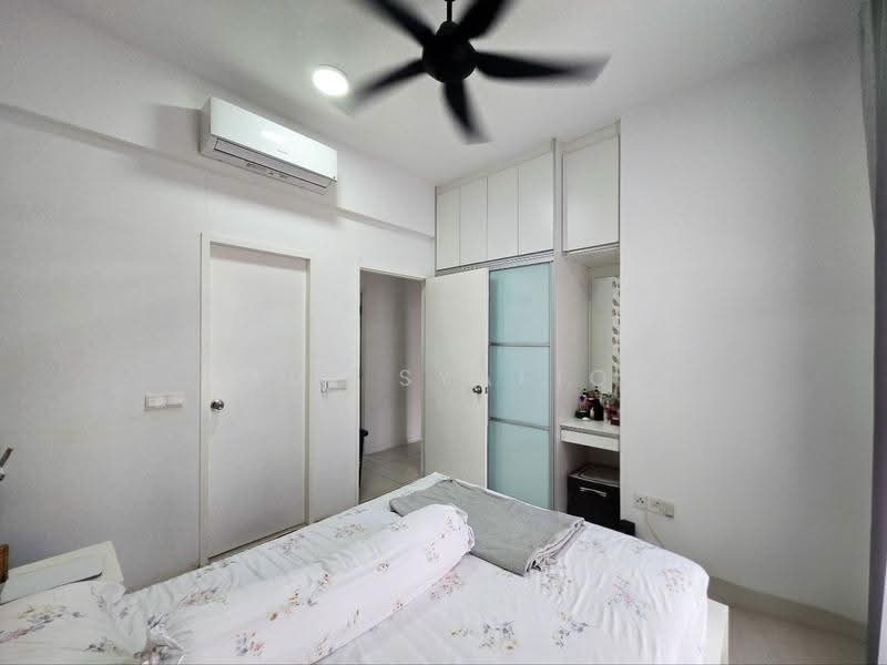Service Residence for Sale at Serviced Residence @ Fera Residence @ The Quartz WM - Zul Syafiq - Bedroom - PropertyGuru.com.my