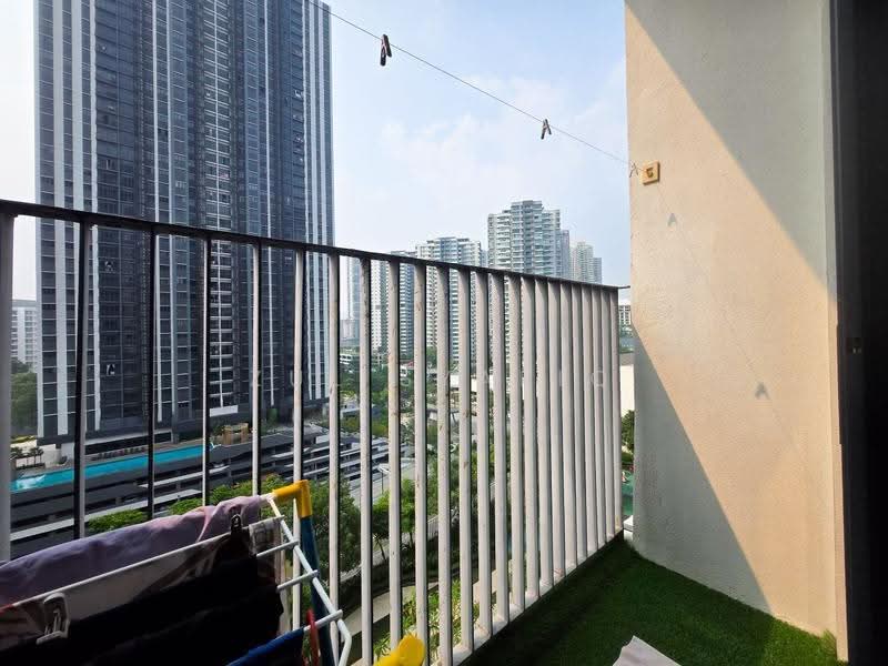 Service Residence for Sale at Serviced Residence @ Fera Residence @ The Quartz WM - Zul Syafiq - Balcony - PropertyGuru.com.my