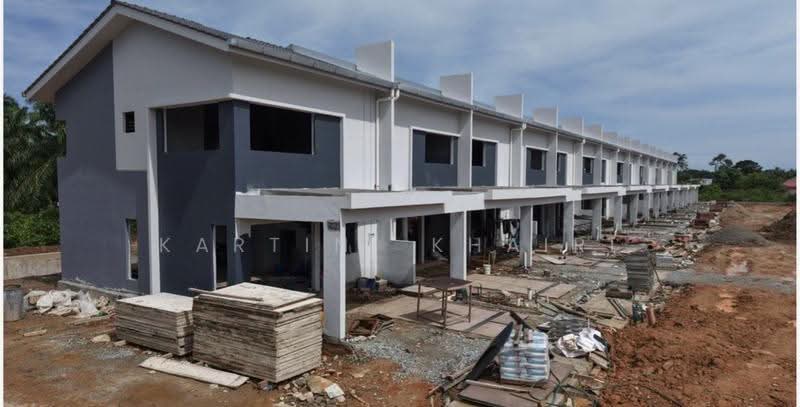 2-storey Terraced House for Sale in Klang (Selangor) - Kartini Khairi - Exterior - PropertyGuru.com.my
