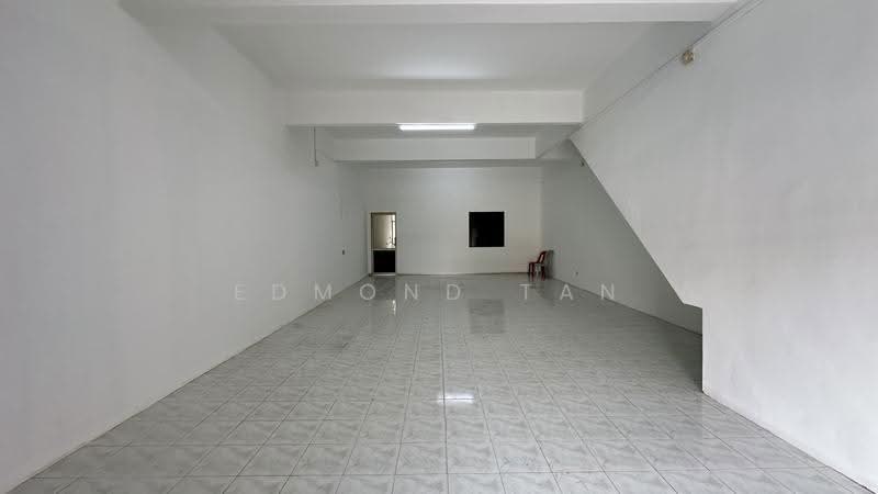 Kedai untuk Dijual di Ipoh (Perak) - Edmond Tan - Interior - PropertyGuru.com.my