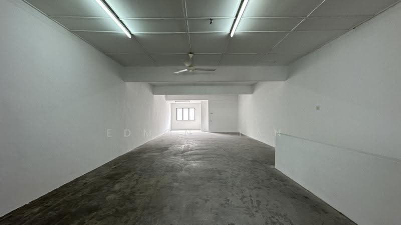 Kedai untuk Dijual di Ipoh (Perak) - Edmond Tan - Interior - PropertyGuru.com.my