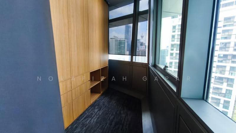 Pejabat untuk Disewa di KLCC (KL City Centre) - NoraFizah Gapar - Balcony - PropertyGuru.com.my