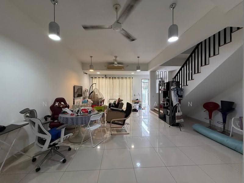 2-storey Terraced House for Sale in Elmina (Shah Alam) - Natasha Shadan - Living Room - PropertyGuru.com.my