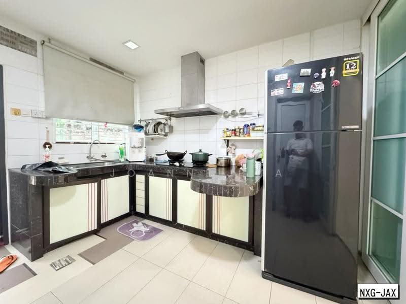 Rumah Teres 2.5-Tingkat untuk Dijual di Bandar Bukit Tinggi 2 (Klang) - Joanne Pua - Kitchen - PropertyGuru.com.my