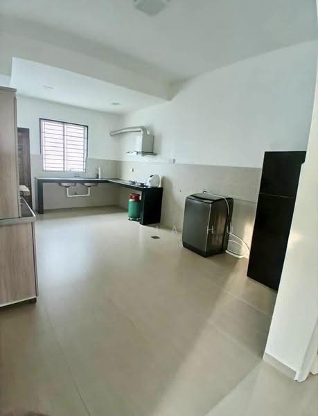 2-storey Terraced House for Sale in Seremban (Negeri Sembilan) - Ong Jia Hui - Kitchen - PropertyGuru.com.my