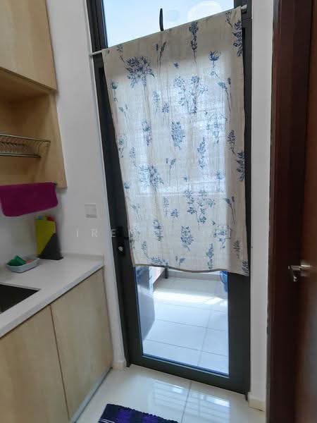 Condominium for Rent at Queens Residences Q2 @ Queens Waterfront - Irene Goh - Kitchen - PropertyGuru.com.my