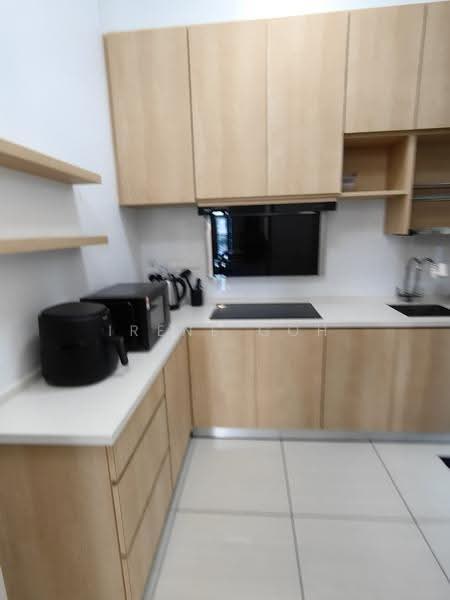 Condominium for Rent at Queens Residences Q2 @ Queens Waterfront - Irene Goh - Kitchen - PropertyGuru.com.my