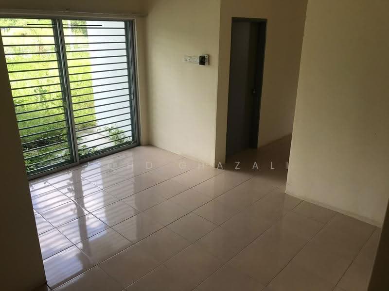Semi-Detached House for Sale in Dengkil (Selangor) - Mohd Ghazali - PropertyGuru.com.my
