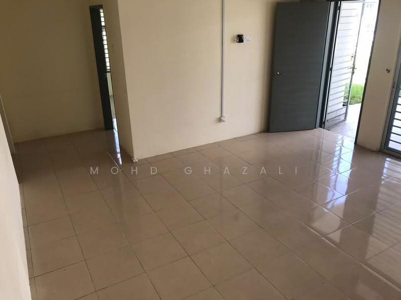 Semi-Detached House for Sale in Dengkil (Selangor) - Mohd Ghazali - PropertyGuru.com.my