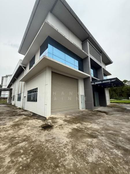 Detached Factory for Rent in Indahpura Industrial Park (Kulai) - Phang Elainne - Exterior - PropertyGuru.com.my