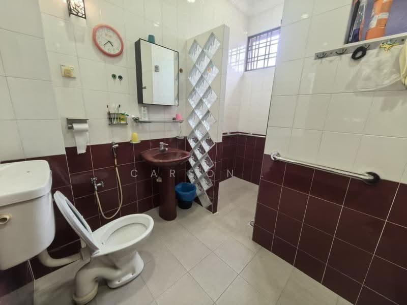 2-storey Terraced House for Sale in Johor Bahru (Johor) - Carson . - Bathroom - PropertyGuru.com.my