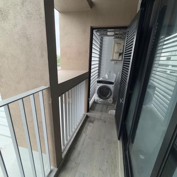 Kediaman Servis untuk Disewa di Sky Trees - Jin Teok - Balcony - PropertyGuru.com.my