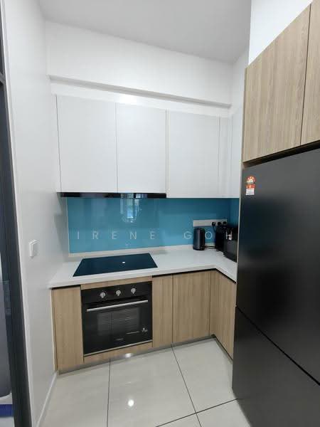 Condominium for Rent at Queens Residences Q1 @ Queens Waterfront - Irene Goh - Kitchen - PropertyGuru.com.my