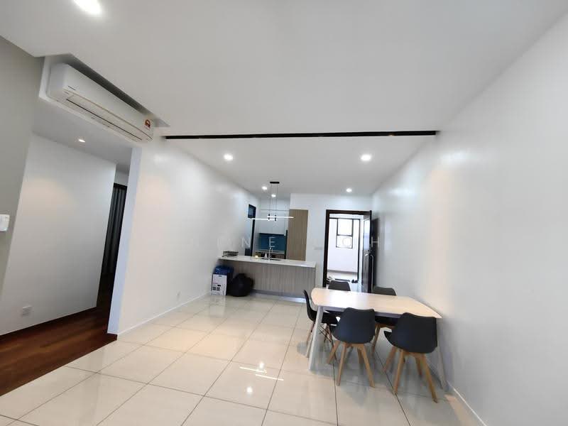 Condominium for Rent at Queens Residences Q1 @ Queens Waterfront - Irene Goh - Living Room - PropertyGuru.com.my